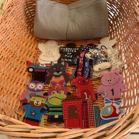 Military Angels And Finger Puppet Template Craft Lot - Picture 1 of 7